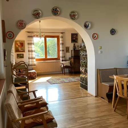 Gyoengyvirag Szallas Appartement *