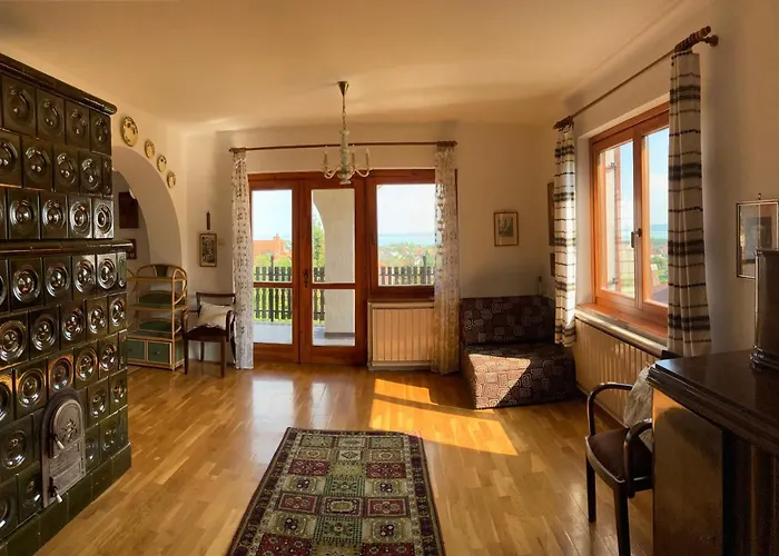 Gyoengyvirag Szallas Appartement *