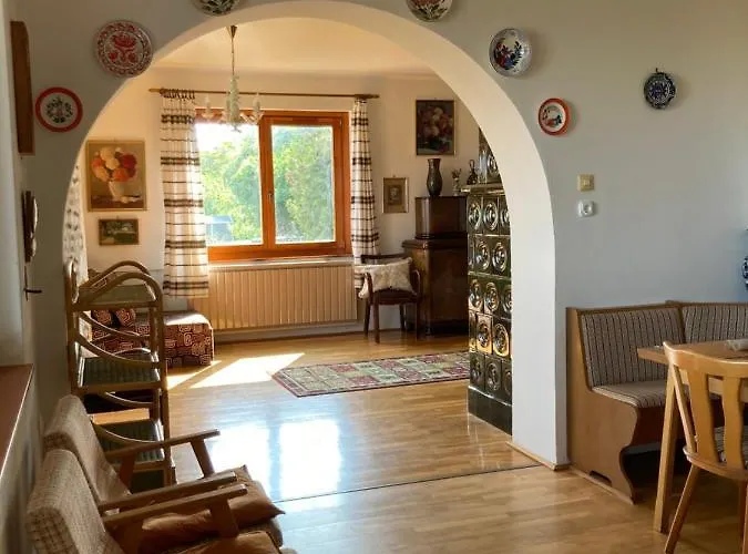 Gyoengyvirag Szallas Apartment *