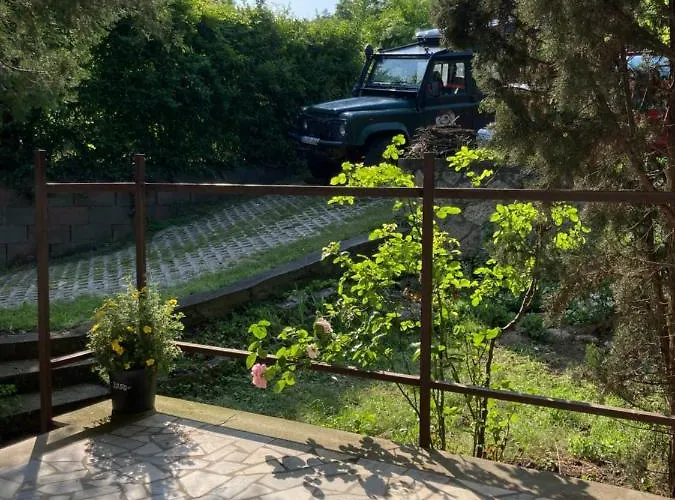 Gyoengyvirag Szallas